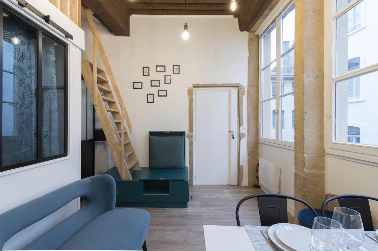 Dify Quatre Chapeaux - Centre Ville Lyon Exterior photo